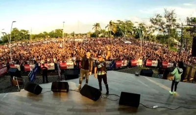 El público en pleno concierto.