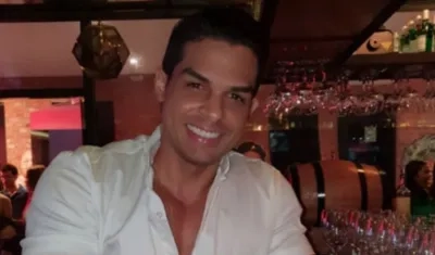 Jonathan Fierro, actor acusado de agresión física.