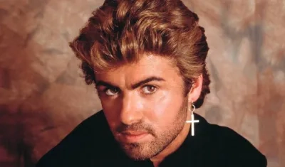 George Michael, cantante británico.