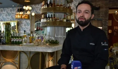 El Chef Ejecutivo de Cavalleria Rusticana, Andrés Hoyos.