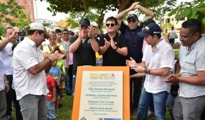 El Alcalde Alejandro Char y el ministro de Deportes, Ernesto Lucena.
