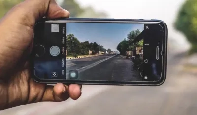 Algo que se ha vuelto común en el mundo es tomar fotos de accidentes.