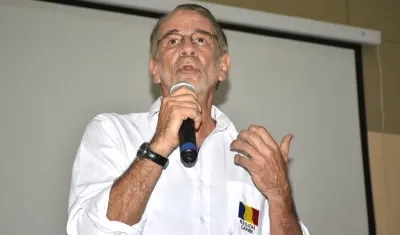 Eduardo Verano De la Rosa, Gobernador del Atlántico.