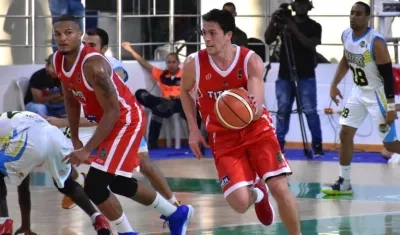 Con una victoria este miércoles los locales pasarán a la final.