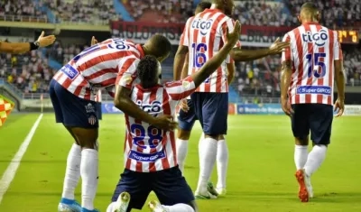 Junior buscará un triunfo vital ante Nacional.