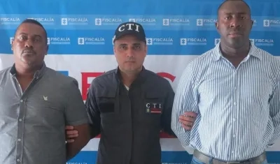 Las dos personas capturadas en este caso.