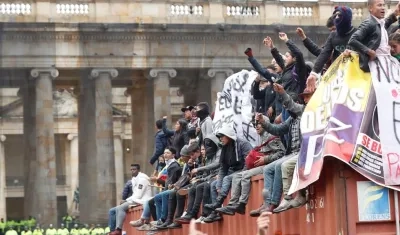 Número de marchantes refleja el descontento social, según AI.