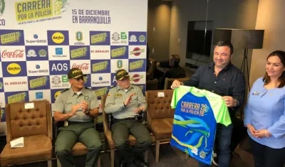 Primera carrera por la Policía 10  K y 5 K en Barranquilla.
