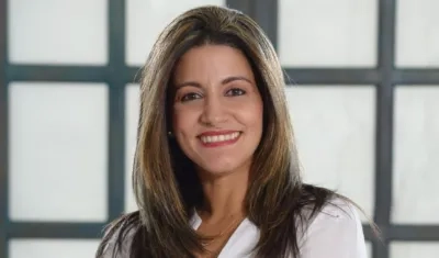 Catalina Ucrós, nueva secretaria de educación del Atlántico. 