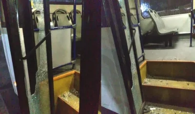 Daños a Transmetro.