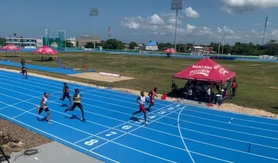 Anthony Zambrano se clasificó a finales de 400 metros