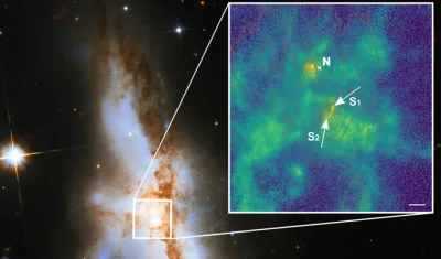 Las tres galaxias se están fusionando.