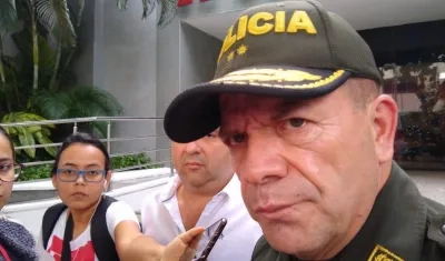 El general Ricardo Alarcón, comandante de la Mebar.