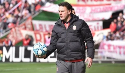 Gabriel Milito, técnico argentino. 