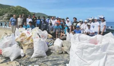 Playatón Tayrona en Bahía Concha y  Bonito Gordo.