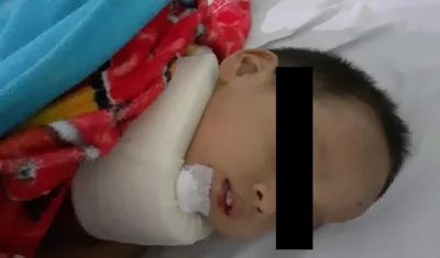 Edward Santiago Díaz, en el lugar de hospitalización.