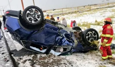 Camioneta accidentada. 