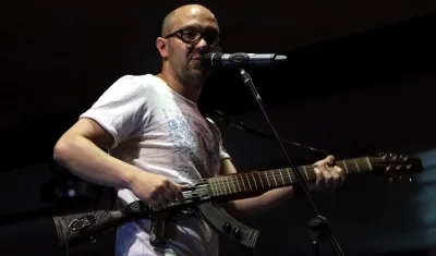 El cantante bogotano César López.