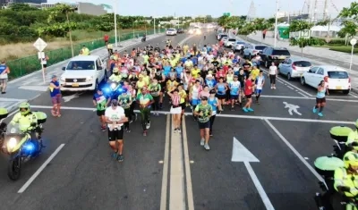 Simulacro de la carrera de la Policía.