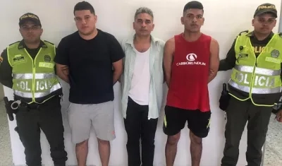 Los tras capturados por los hechos en Los Almendros III etapa.