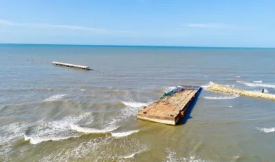 Estado en que quedó la barcaza.
