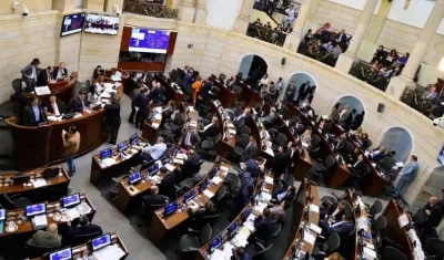 Plenaria del Senado durante la discusión de la reforma tributaria.