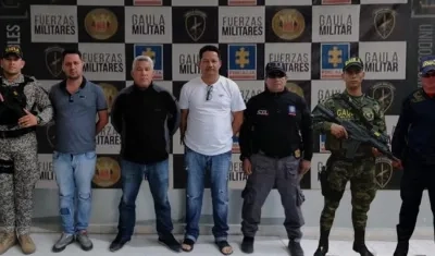 Los capturados por la acción conjunta de Armada, Ejército y Fiscalía.