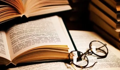 Escritos o traducidos a español.