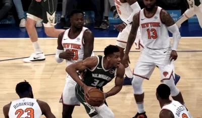 Giannis Antetokounmpo, de los Bucks de Milwaukee.