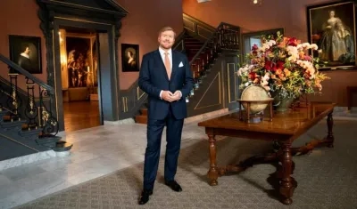 El rey Guillermo Alejandro de los Países Bajos graba el tradicional discurso de Navidad, en La Haya (Holanda).