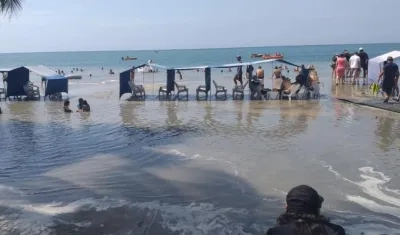 Así está la playa de El Rodadero.