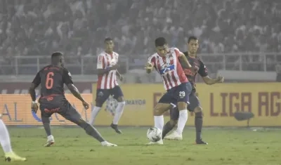 Teófilo Gutiérrez comandará el ataque de Junior. 