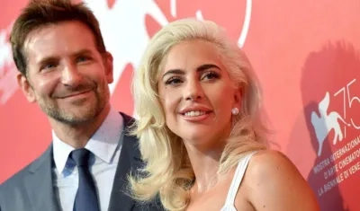 Los actores Bradley Cooper y Lady Gaga.
