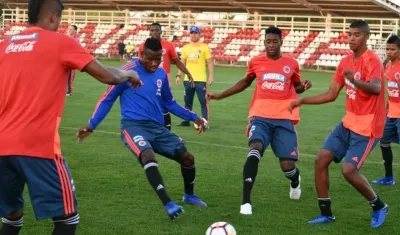 Colombia en su último entrenamiento antes del partido. 