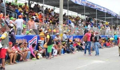 Palco en la Vía 40.