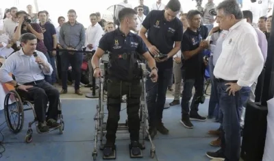 La presentación de las sillas en Coveñas.