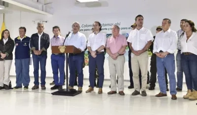 El Presidente da declaraciones al término de su visita al Puesto de Mando Unificado del Proyecto Hidroituango, en Antioquia.