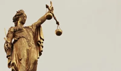 Los dos acusados sustrajeron elementos por un valor de 7.564 euros.