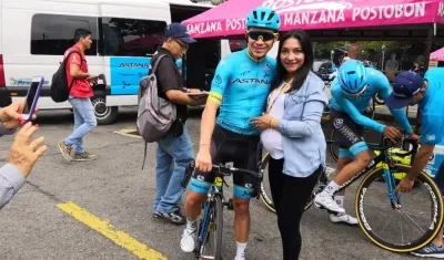 Miguel Ángel López y su esposa Natalia Acevedo esperan su primer hijo.