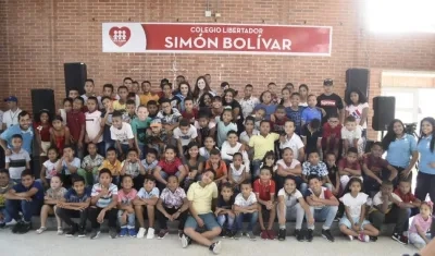 Beneficiarios de la Fundación Tecnoglass.