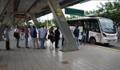 La ruta de Paraíso cambia, por el montaje de los palcos.