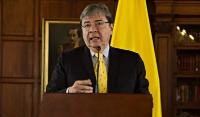 El Canciller, Carlos Holmes Trujillo.