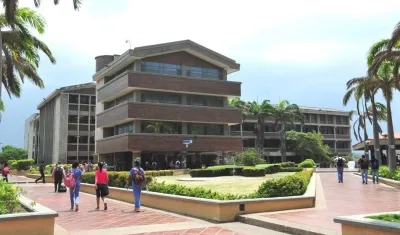 Fachada de la Universidad del Atlántico
