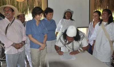 Consulta entre Parques y comunidades indígenas de la Sierra Nevada de Santa Marta.