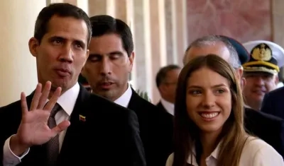 Juan Guaidó y su esposa, Fabiana Rosales.