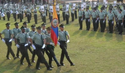 Ceremonia de graduación de los patrulleros.