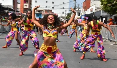 Afrobatata, uno de los grupos participantes en la Gran Parada Carlos Franco.