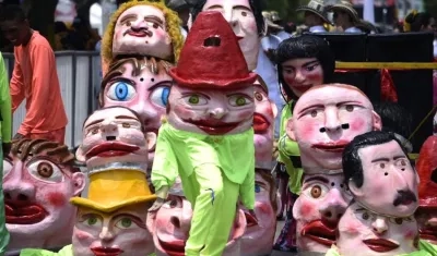 Los tradicionales Cabezones del Carnaval.