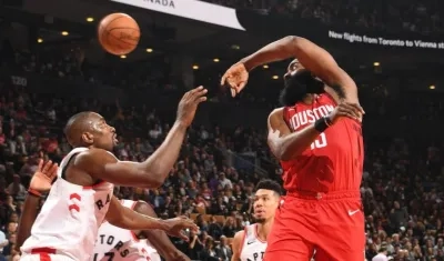 James Harden fue el jugador más valioso de la jornada. 