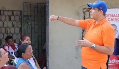 Federman Vizcaíno Montenegro, explicando sus propuestas.